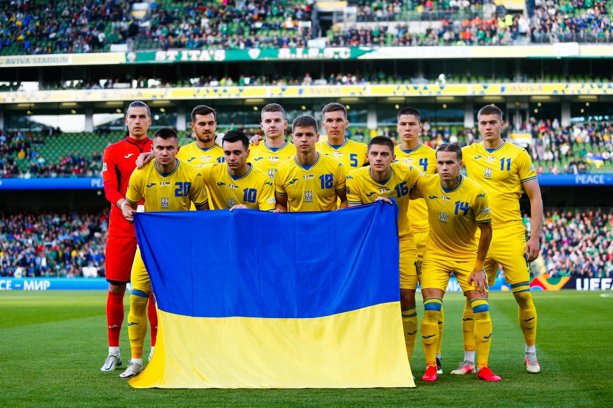 ActuFoot_'s tweet photo. Le Shakhtar demande l'exclusion de l'Iran 🇮🇷 pour la Coupe du monde !

Le club ukrainien 🇺🇦 dénonce la participation directe de l'Iran dans les "attaques terroristes" russes en Ukraine.

(@FCShakhtar_eng) https://t.co/AQUF6Nao2O