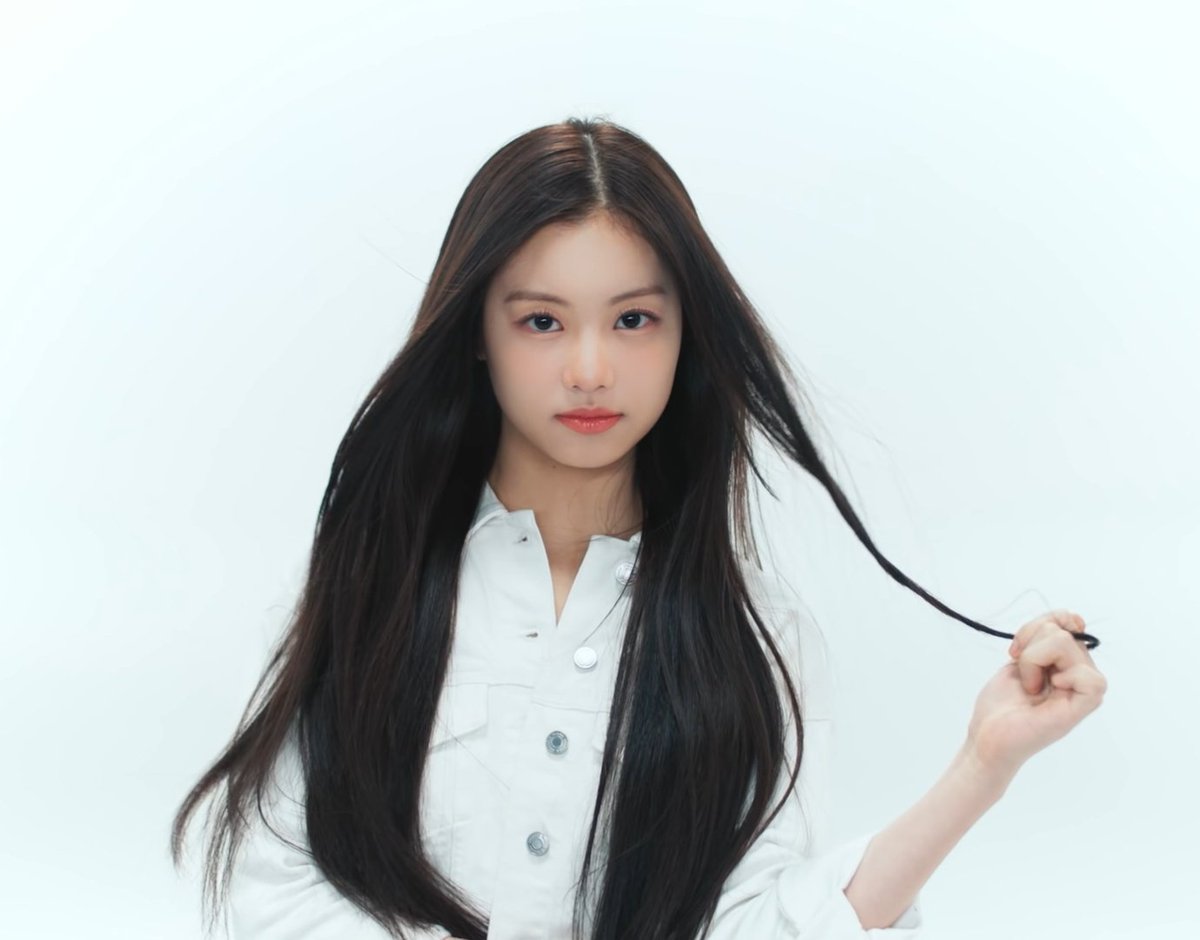 sooyaserene's tweet photo. If you still think Garam is not innocent.
This thread is for you https://t.co/32IU7cFGBr