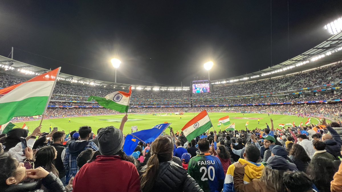 MikeVasavada's tweet photo. Bollywood movies like #lagaan look boring after watching #TeamIndia #INDvPAK game @MCG #HappyDiwali fireworks for all global #indians by #KingKohli @imVkohli #T20WorldCup https://t.co/FeWlNcL9eH