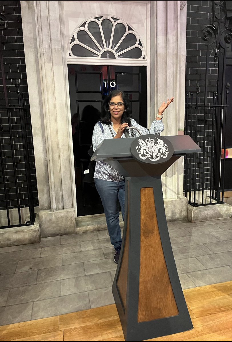 spurimetla's tweet photo. Happy Diwali 🪔! Message for #ToryLeadershipContest Let the good triumph! Let there be light 💡 by the end of the week! https://t.co/yXO93549cm