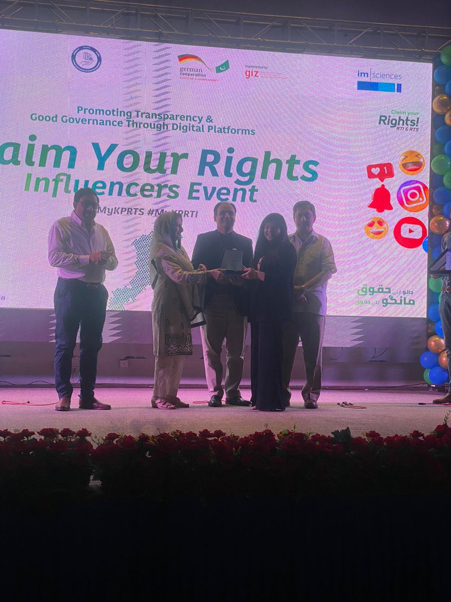 beelikemir's tweet photo. Award Ceremony happening now! 
 #MyKPIC #MyKPRTS @KP_RTI @rtpscommissionk https://t.co/oZTLkUAg70