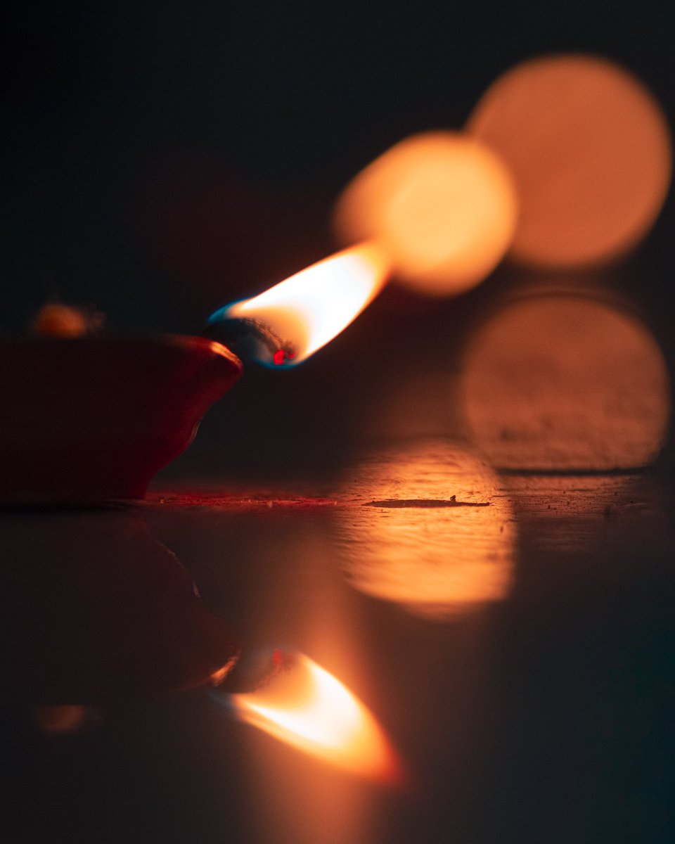 pixelbrew_'s tweet image. Happy Deepavali Everyone! 

Wishing you and your loved ones a joyous Deepavali celebration! May the Festival of Lights bring you nothing but joy, health, and plenty of good fortune.

EXIF :
- 1/400s, 135mm, F2, ISO 640

#HappyDiwali 
#Deepavali2022
#PhotoOfTheDay