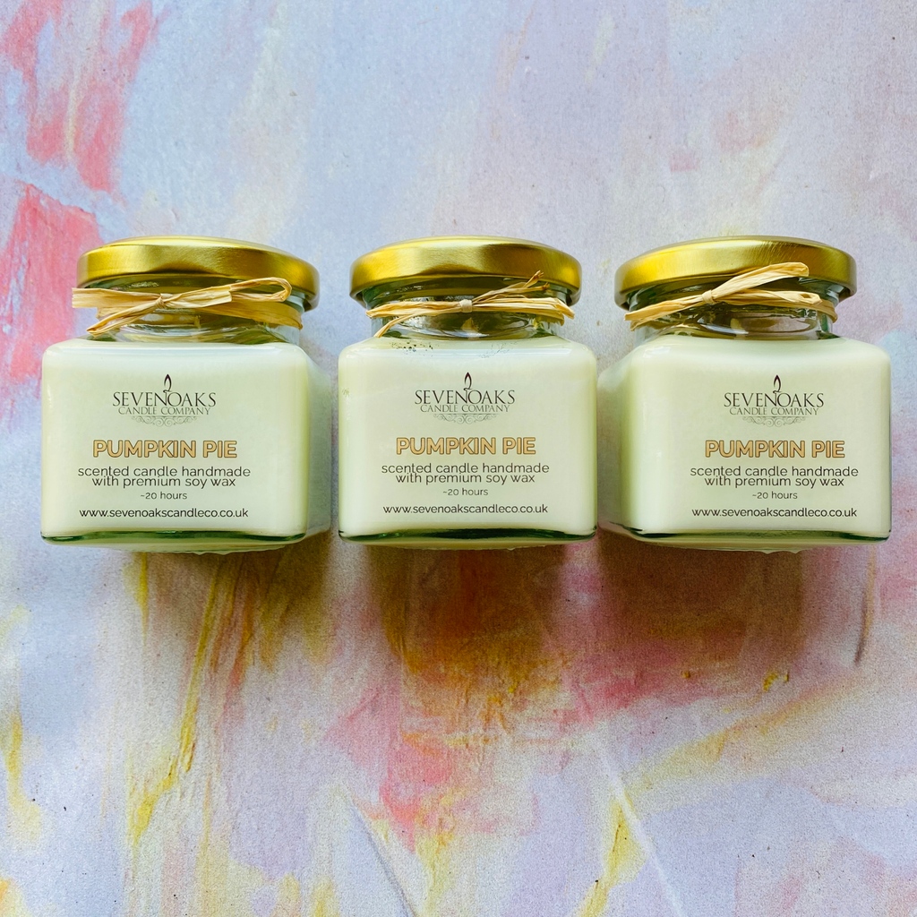 Pumpkin Pie candles have been flying off the shelves this month!
We only make a limited amount of these every year, so get in fast!
.
#scentedcandles #soycandles #kent #handpoured #smallbusiness #crueltyfree #lovecandles #supportsmall #sevenoaks #handmade #pumpkin #spice #autumn