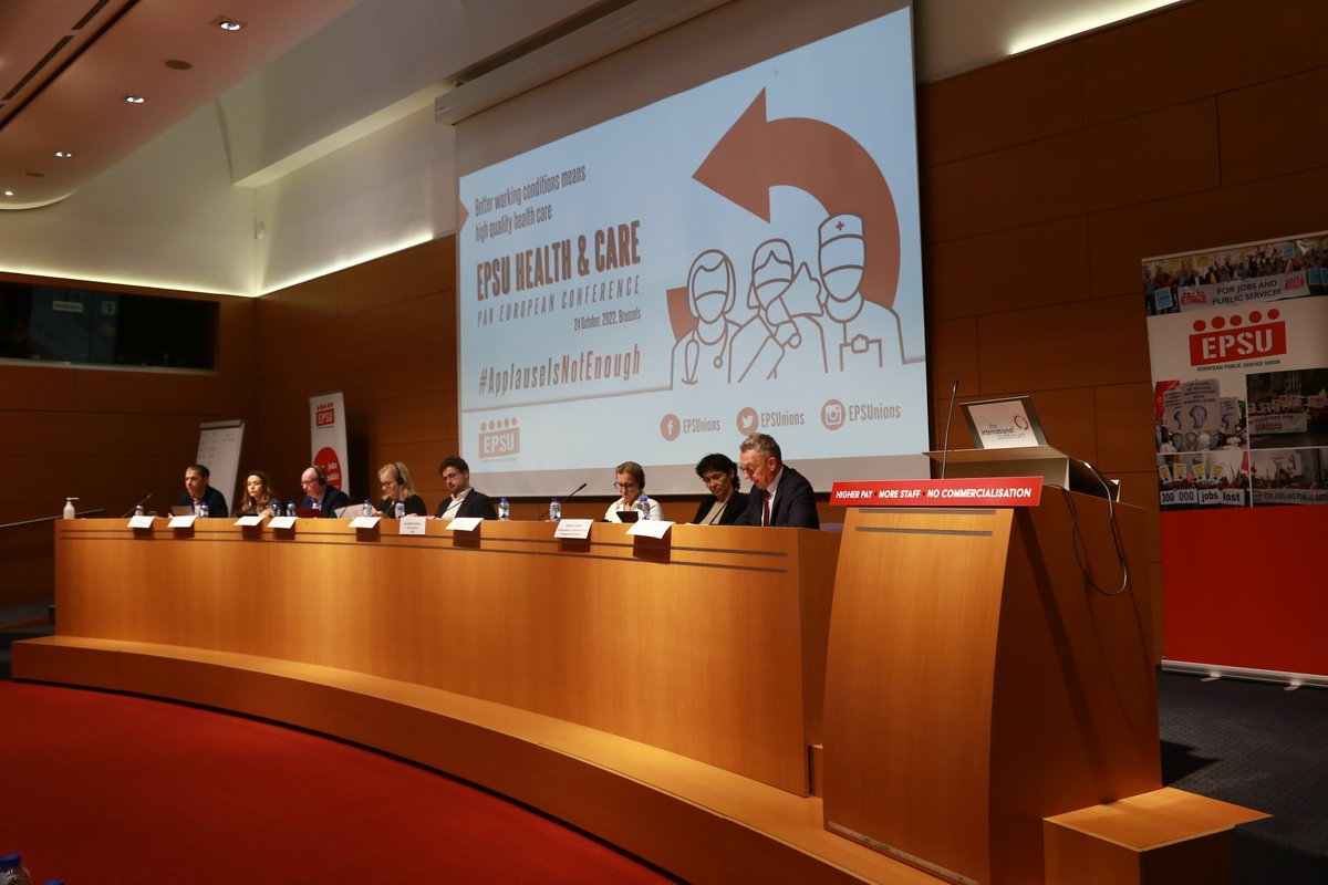 🤔 #DidYouKnow that women represent over 65% of the care workforce but earn 24% less than their male peers? 

✊ There can be no resilient care system without protection for ALL care workers, says Heinz Werner Koller from <a href="/ilo/">International Labour Organization</a>!

#ApplauseIsNotEnough