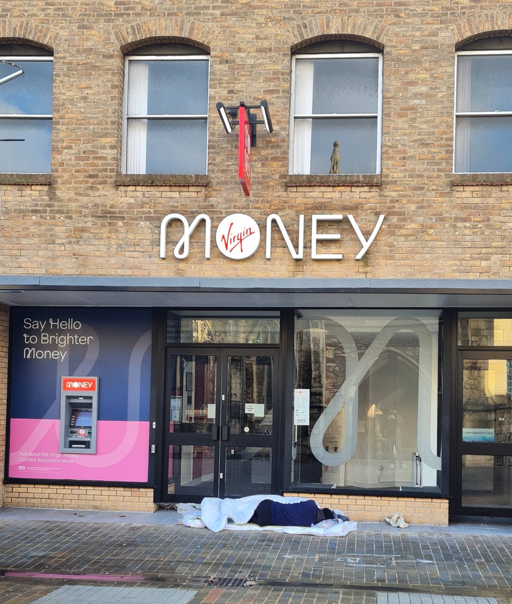 SimonBell78_'s tweet photo. The world we live in.

#Money or not. https://t.co/CYZmnFgRQK