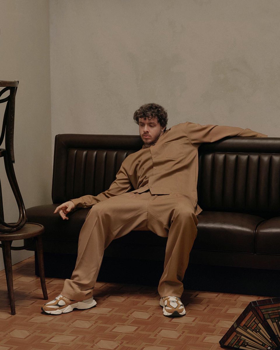 newbalancemena's tweet photo. @jackharlow in two new colors of the 9060. https://t.co/ckHcgEkH1x