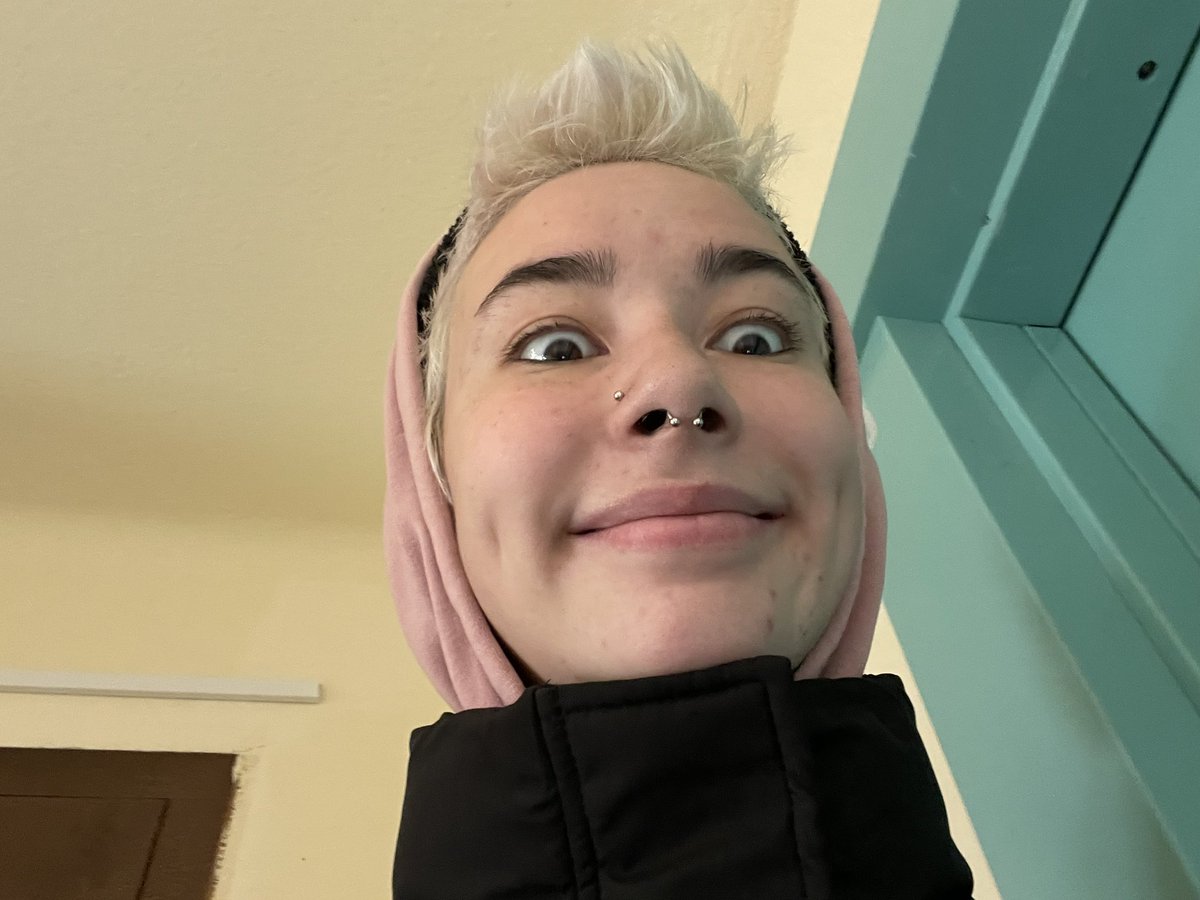 I overslept for work, but I ate pancakes. Good morning