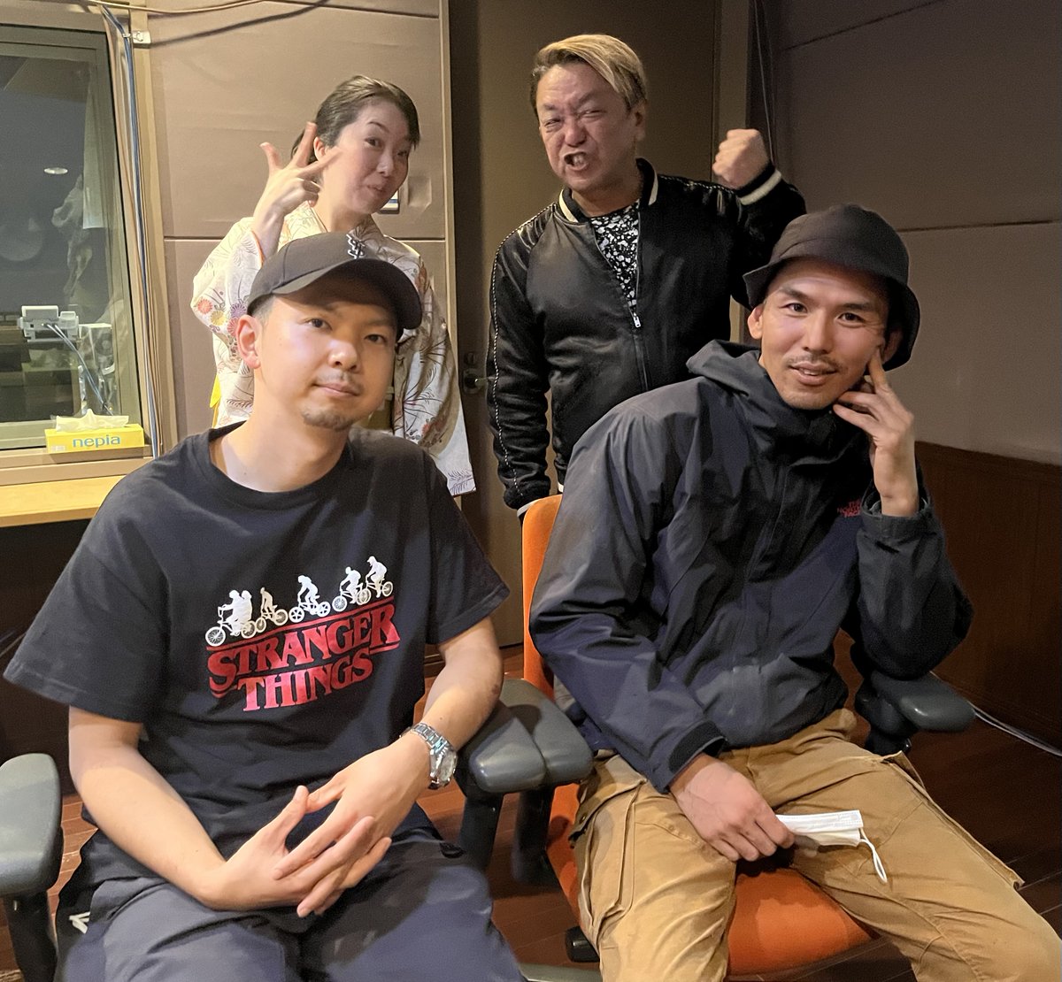 15：10過ぎの #フジジュン の放課後ロックンロールは、松本の #HIPHOP シーンを牽引する #UntyAbes から #MCRYO さん、#DJKTRACK さんにお話をうかがいます！

NEWアルバム「Unty Abes is good」など楽曲は各サブスクでも聴くことができるので要チェックです！