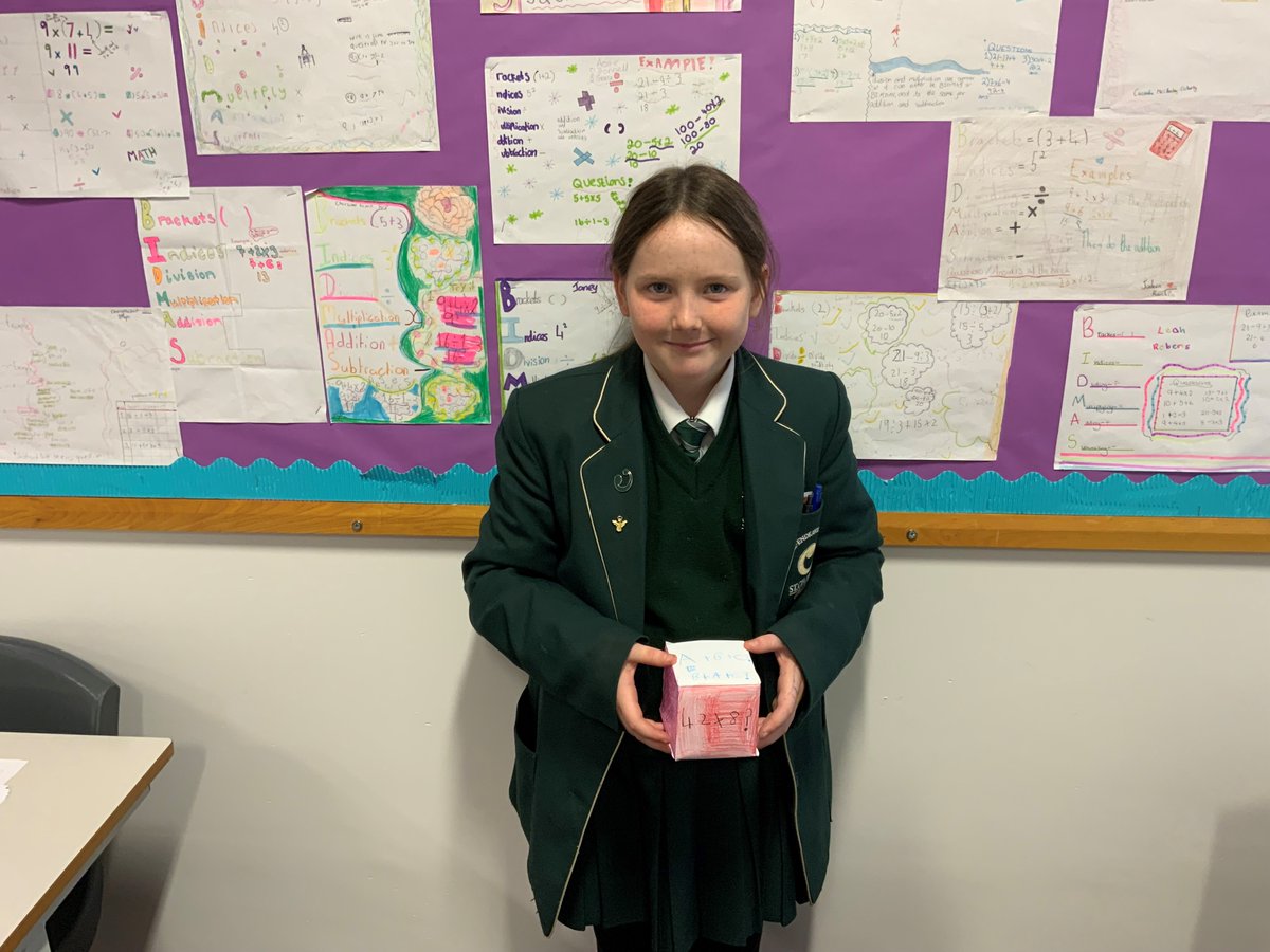StCeciliasMaths's tweet image. Year 8 getting creative for #mathsweek2022 @StCeciliasDerry