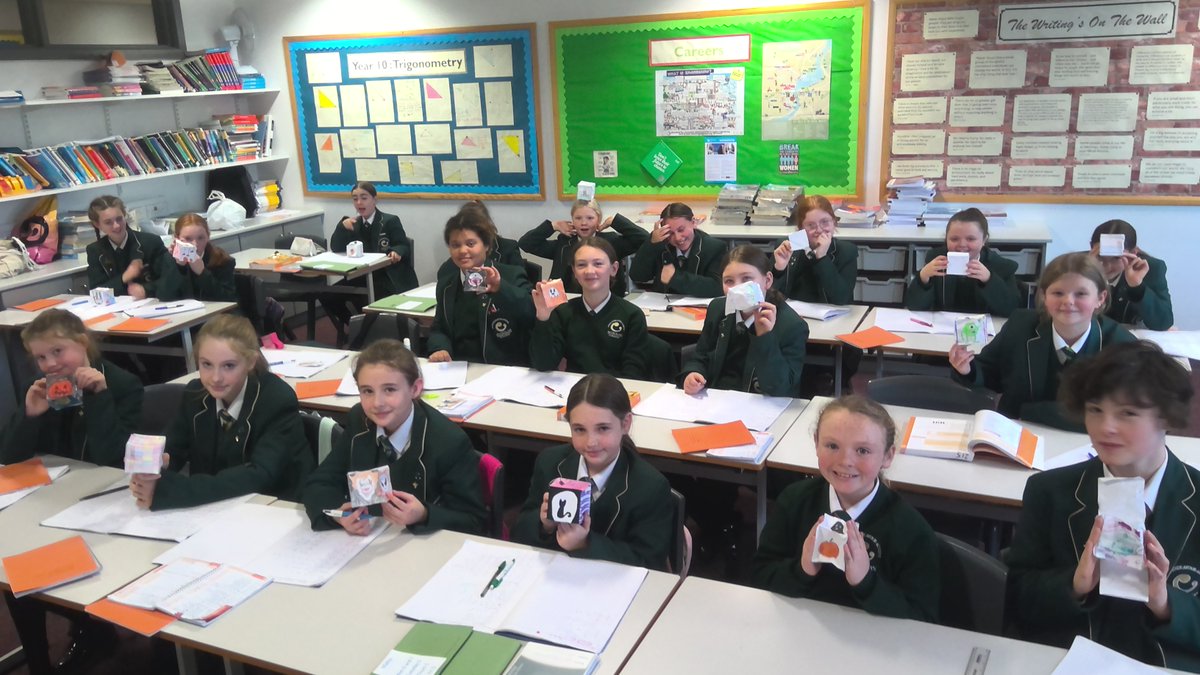 StCeciliasMaths's tweet image. Year 8 getting creative for #mathsweek2022 @StCeciliasDerry