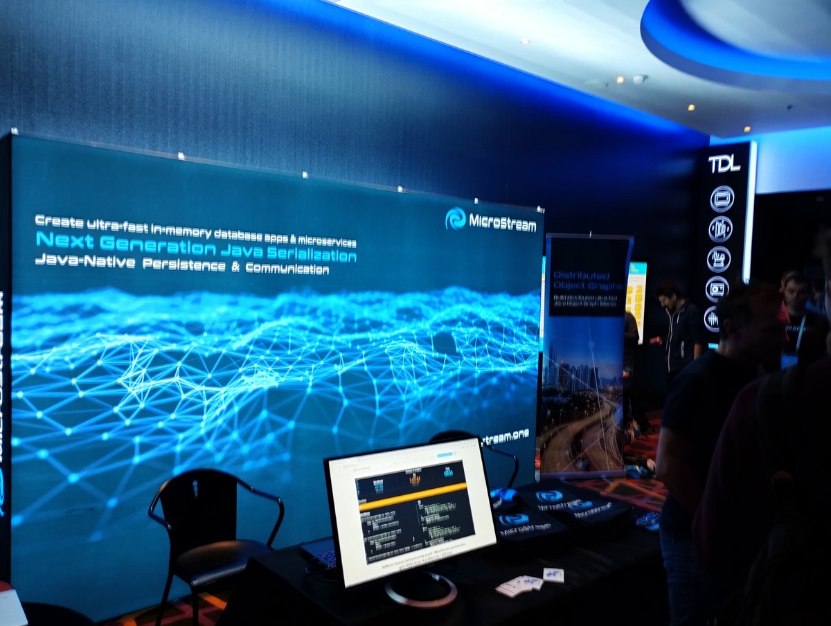 microstreamOne's tweet image. At #geecon? Stop by our booth or one of the talks to lear more about the revolutionary data handling framework called #MicroStream. #noDB #Java #persistence