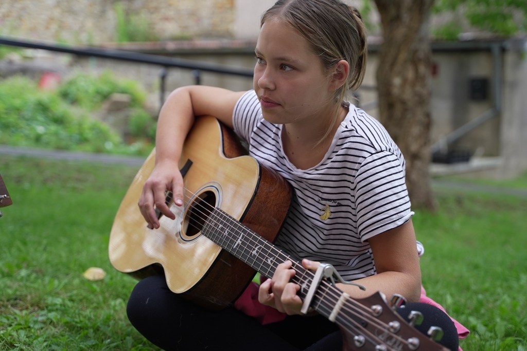 Do you know any young people in Blackwood/surrounding areas, who would like to attend an exciting music project?

Please contact dan@recrock.co.uk for more info, or sign up here. Only a couple of spaces left on this FREE course. eventbrite.co.uk/e/blackwood-mu…