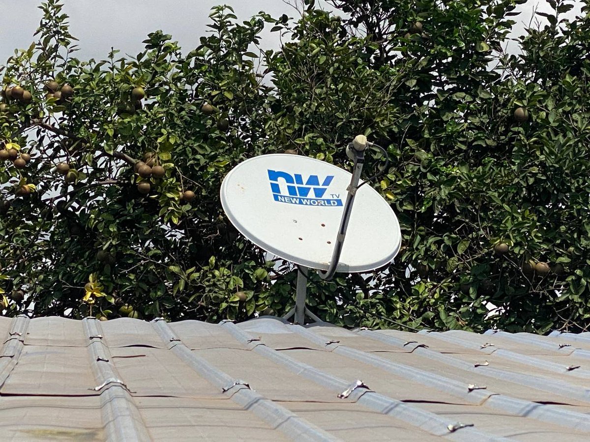 Newworldtv's tweet photo. Comme la parabole New World perchée au-dessus des maisons, tu seras élevé cette semaine.
Bonne semaine !

#Team228 https://t.co/HSEhR7wEVe