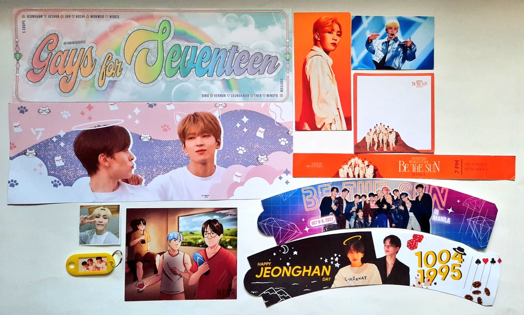 yunoxgn's tweet photo. Sorry po sa sobrang late thank you for these freebies. 😭 I just want to say thank you sa po inyong lahat na nagbigay nito noong D-1 &amp; 2 ng BeTS~
@mujicprod @UnitedSeventeen @_deardarlings @jimimiggukie @tbtbrzcart  @CaratJoeeeeeee @janixzgloom @Iovegyuhan @arsndef @Mannicasart — https://t.co/5jgMSvyfcn