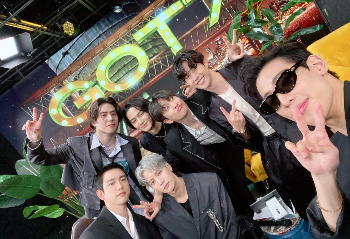 5jj24p's tweet photo. #MAMAVOTE #got7 https://t.co/ismDZujB4e
