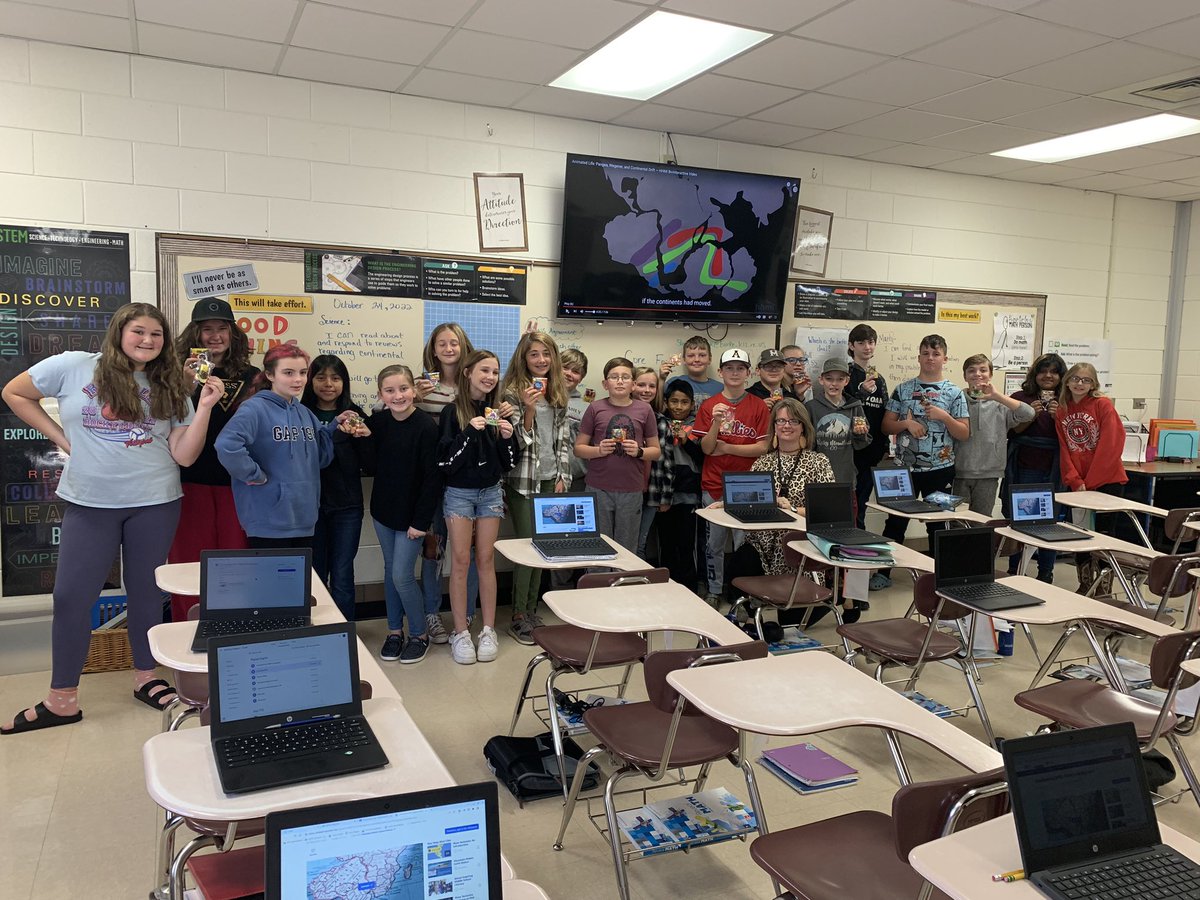 Mrs. Lloyd’s 6th grade homeroom was our attendance challenge winners last week with 99% in attendance for the week! Thank you to our partners, Merrill Mischief for their candy treats! We will continue this all year! <a href="/BurkeCoSchools/">BCPS</a> <a href="/lms_knights/">Liberty Middle</a> #allinBCPS #ignitelearningBCPS