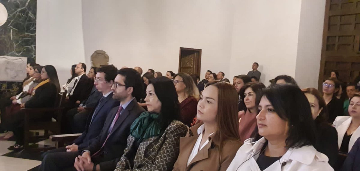 Iniciamos la ceremonia con una misa en nuestra emblemática Capilla de la Bordadita.
