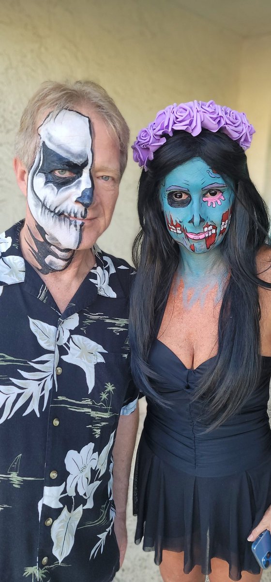 artbychromium's tweet photo. Zombie makeup for Fantasy Fest 
✨️❤️✨️art by @artbychromium
&amp; @dflowersart 
Email to book artbychromium@gmail.com 
#viralart #makeuppro #art #artistsofinstagram #beauty #specialeffectsmakeup makeupartist
#keywest #fantasyfest2022 #fantasyfest #sugarskull #dayofthedeadmakeup https://t.co/D7exhou0ej