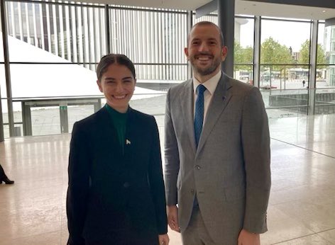 Minister for Climate and the Environment <a href="/RPourmokhtari/">Romina Pourmokhtari</a> meeting with Commissioner <a href="/VSinkevicius/">Virginijus Sinkevičius</a> at the Environment Council in Luxembourg today. #ENVI