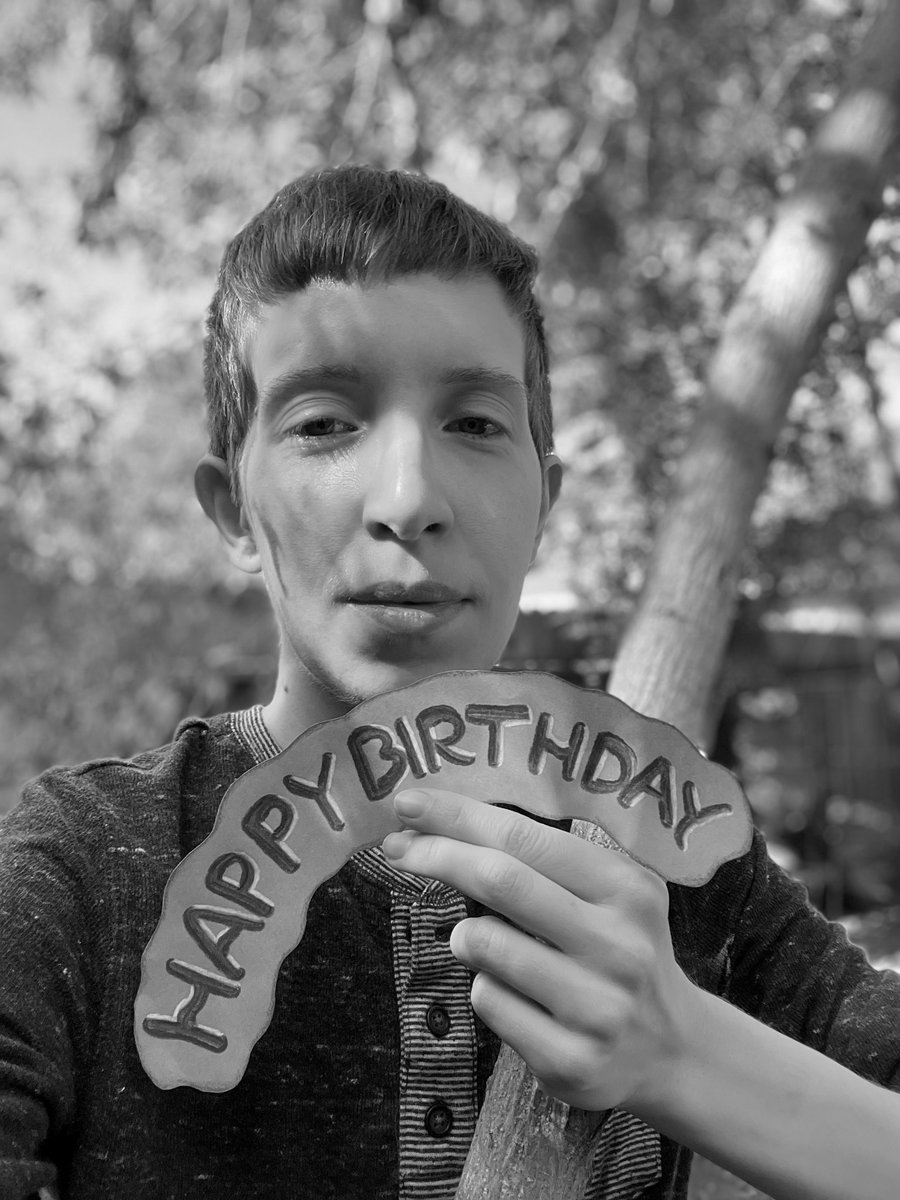 CosmicCoz's tweet photo. In time, all things come to an end, but in the immortal words of Terry Pratchett’s Granny Weatherwax, “I ATE'NT DEAD”. 🎂🎉💀 https://t.co/FKBTjY35wh