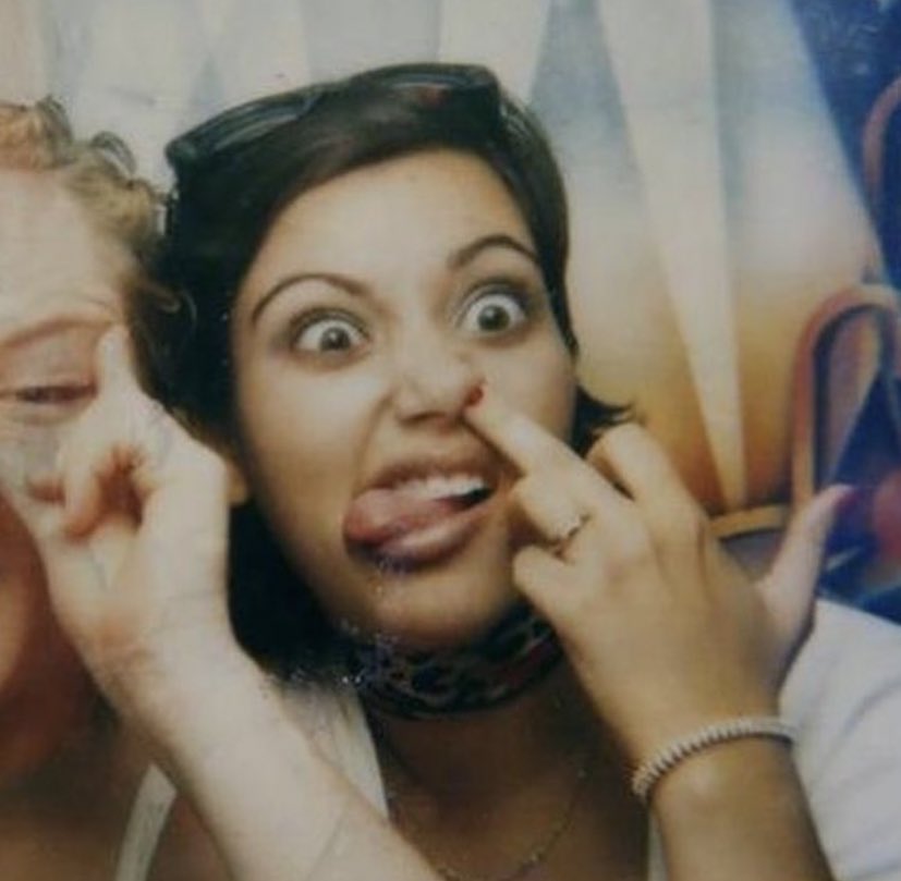 comfortkimk's tweet photo. young kim kardashian https://t.co/ZwuExv8oWG