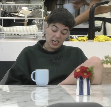 Fede_1891_C's tweet photo. Hagamos campaña para que la próxima eliminada sea Mora, es irritable escucharla ya todo el día. #MoraOUT
#GH2022 #GranHermano https://t.co/jXGAGTq1Tl