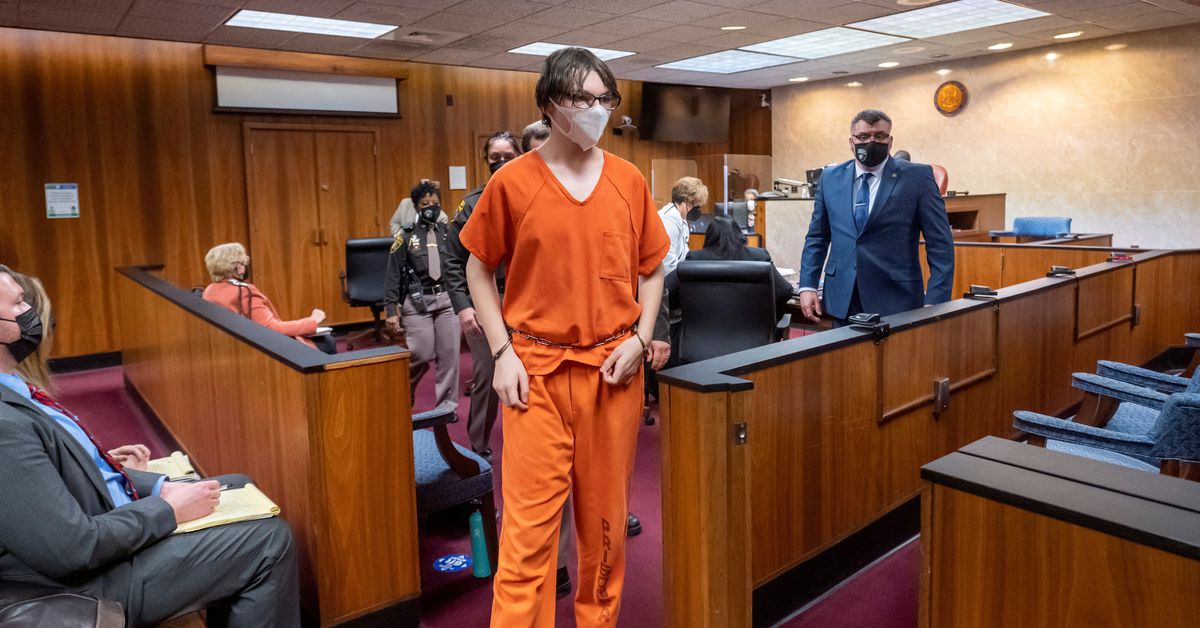 Michigan teen pleads guilty in school shooting that killed 4 students reut.rs/3VQVrcF