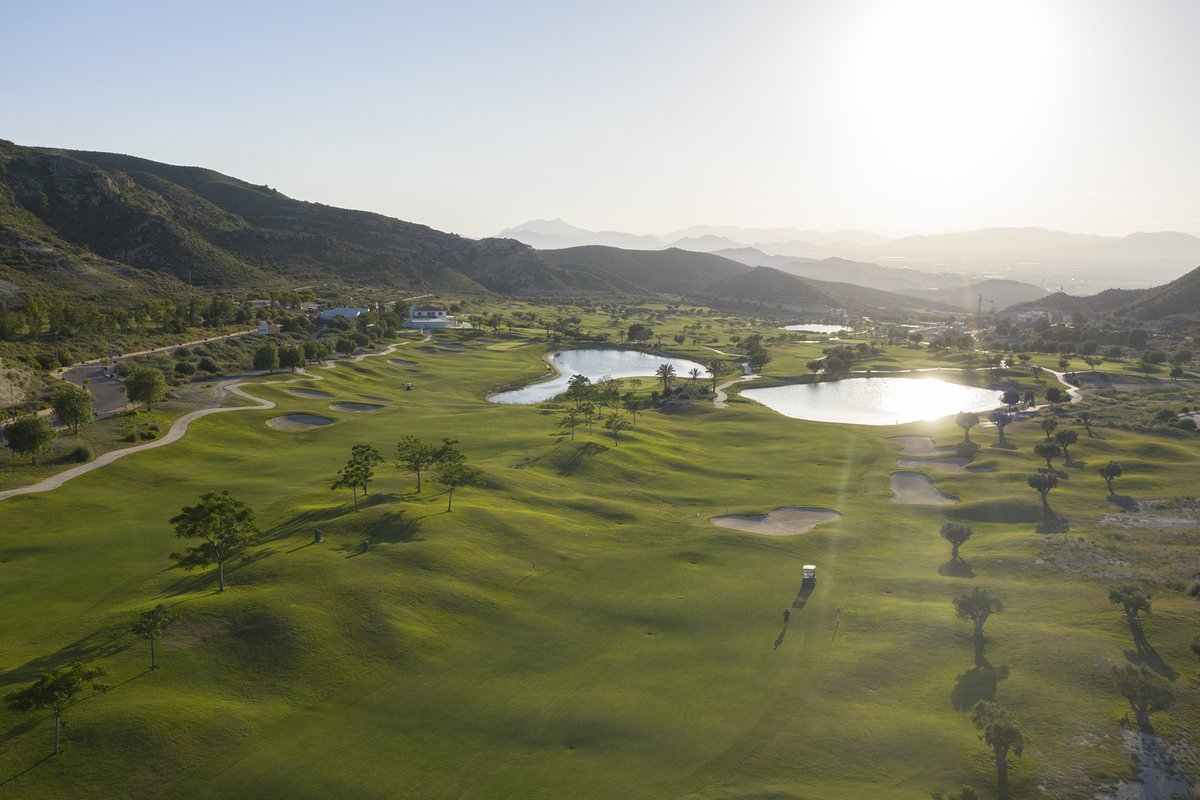 Font del Llop Golf Resort (@fontdelllopgolf) on Twitter photo 🇪🇸 Una palabra, I M P R E S I O N A N T E
🇬🇧 One word, I M P R E S S I VE
📞 +34 966126767
📩 info@fdlgolf.es
🔗open.imaster.golf/en/fontdelllop…
#LifeBegins 🇪🇸 Una palabra, I M P R E S I O N A N T E
🇬🇧 One word, I M P R E S S I VE
📞 +34 966126767
📩 info@fdlgolf.es
🔗open.imaster.golf/en/fontdelllop…
#LifeBegins