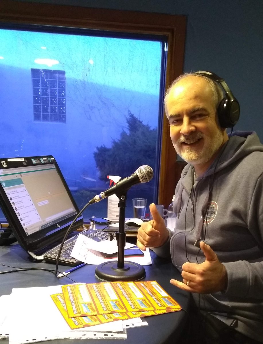 lu17com's tweet photo. En minutos llega @diegotw68 con #TodoPasa
#LA17 #planetamadryn #Chubut #AM540 #FM100.3 https://t.co/X0RPsocGt0