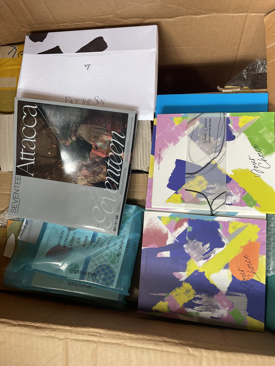 Seoul_Merchant's tweet photo. ‼️RT FOR A SURPRISE DM‼️
#SeoulMerchant_SALE

10.25 SALE ONHAND RANDOM ALBUMS | FREE SHIPPING on selected items! 

ALL ALBUMS FOR PHP 99 EACH

GROUPS: SEVENTEEN, BTS, BLACKPINK, ENHYPEN, STRAY KIDS, SVT, NMIXX, TBZ, NCT, STAYC, TWICE SKZ

TOMORROW! 10.25.2022 - 8PM https://t.co/XV0htcBnHX