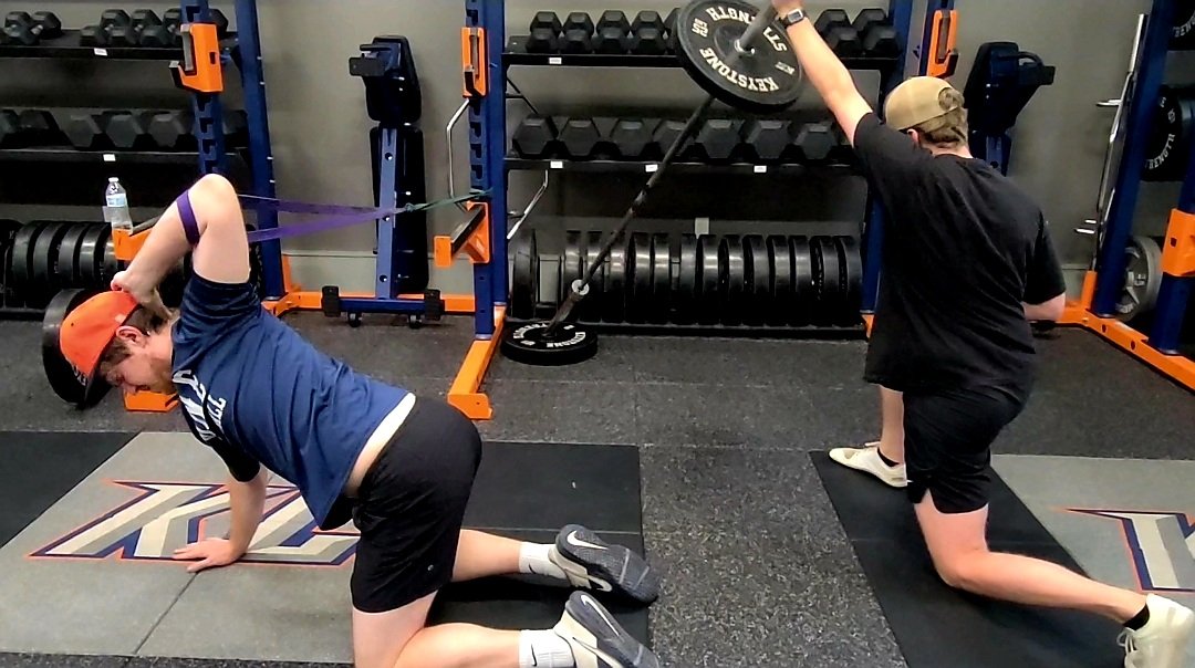 CoachStevensMGS's tweet image. LOAD and EXPLODE #AMLifts
REACH and ROTATE #FormFirst

#MondayMood | #WinTheDay