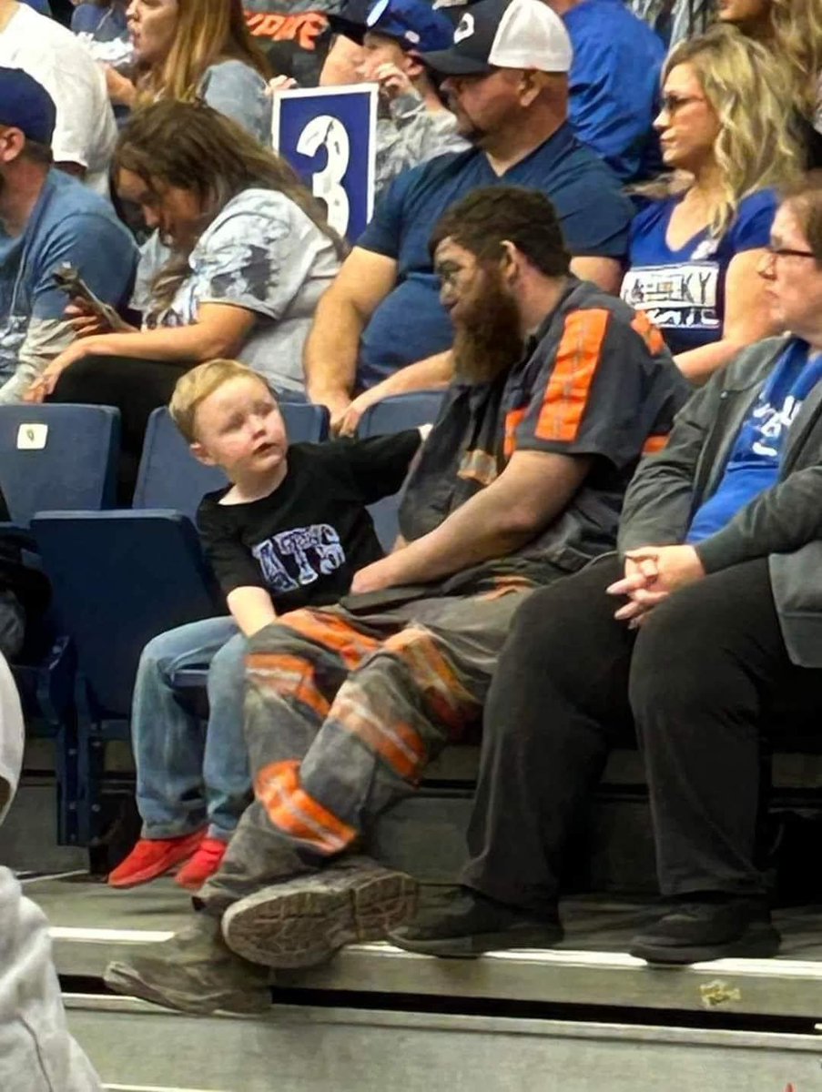 My family’s American dream started in a Clarksburg, WV coal mine, so this picture hits home. From what I’ve been told, after his shift, he raced to be with his son & watch our team. Don’t know who this is, but I have tickets for him & his family at Rupp to be treated as VIPs!!