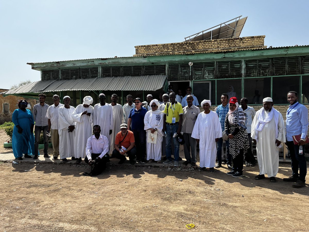 WaterResearchC1's tweet photo. Photos from yesterday’s visit to the field and The Farmers Training Center at Gezira Scheme
@WatDev1 
@ASARECA https://t.co/osLAarci5d