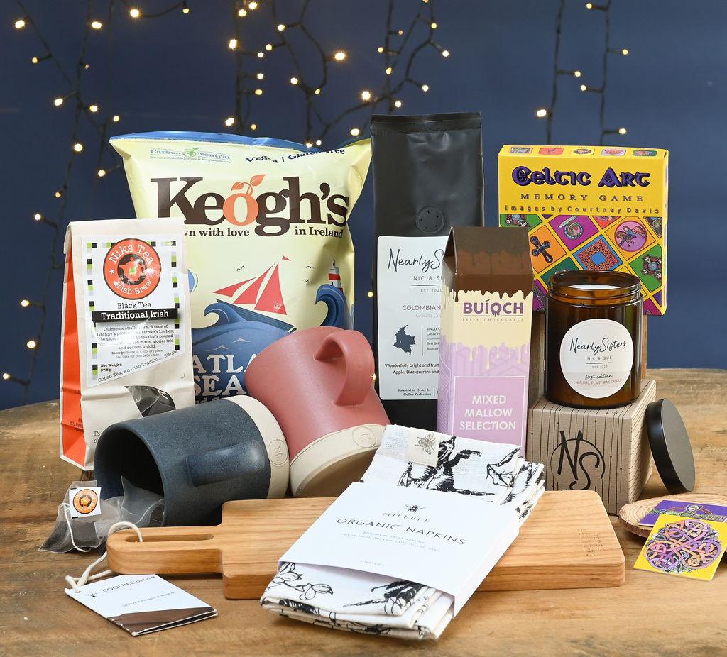 NearlySisters20's tweet photo. 🎄 Order before October 31st and receive 5% discount on all festive orders &amp; be in with a chance to WIN a gift bundle worth €200🎄 

https://t.co/rQd60dkSGy

#christmasgifts #corporategifts #allirish #festivegifting #holidaygifts #shoplocal #irishbusiness #worldwideshipping https://t.co/Nwj2Mfnotq