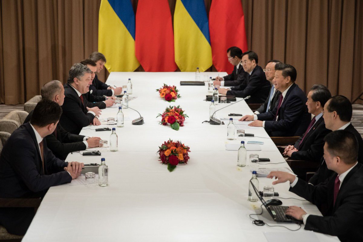 poroshenko's tweet image. My congratulations to His Excellency Xi Jinping on his re-election as General Secretary of the 20th Central Committee of the Communist Party of China!