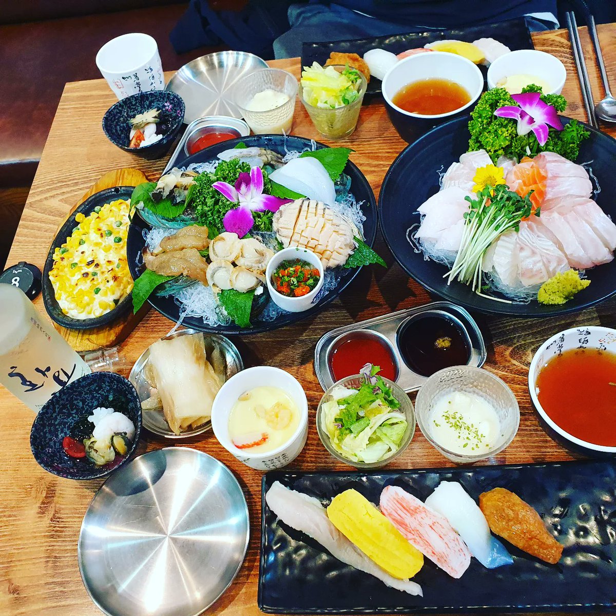 e2 block tweet media