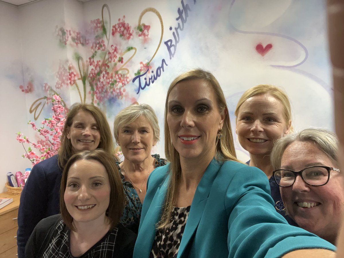 Thank you Tirion Birth Centre for letting us visit your beautiful maternity unit. It was great to gain a better understanding of your women’s maternity pathway #digitalmaternitycymru <a href="/SuzanneHardacr1/">Suzie Hardacre 🏴󠁧󠁢󠁷󠁬󠁳󠁿</a> @jewellcardiff <a href="/Thomas16S/">Sian Thomas</a> <a href="/CwmTafMorgannwg/">Cwm Taf Morgannwg University Health Board</a>