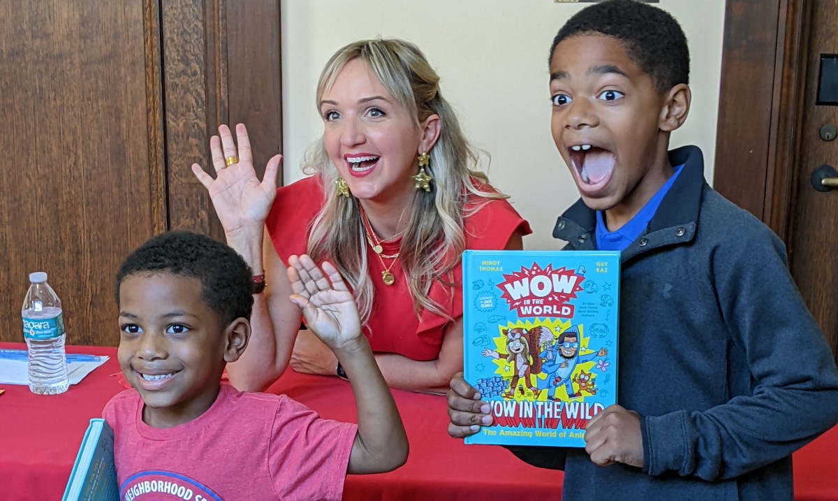 Wow in the World (@wowintheworld) on Twitter photo What a fun weekend! A BIG thank you to the <a href="/prattlibrary/">Pratt Library</a> for hosting <a href="/AbsolutelyMindy/">Mindy Thomas</a>'s Author Q&A and for helping us bring #WowintheWild IRL to our Baltimore Wowzer Fams! It was so fun to meet everyone, and we hope you love meeting all of the bonkerballs animals in our book! โค๏ธ What a fun weekend! A BIG thank you to the <a href="/prattlibrary/">Pratt Library</a> for hosting <a href="/AbsolutelyMindy/">Mindy Thomas</a>'s Author Q&A and for helping us bring #WowintheWild IRL to our Baltimore Wowzer Fams! It was so fun to meet everyone, and we hope you love meeting all of the bonkerballs animals in our book! โค๏ธ