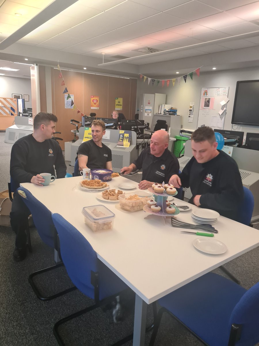 Derbyshire and Nottinghamshire Fire Control tweet media