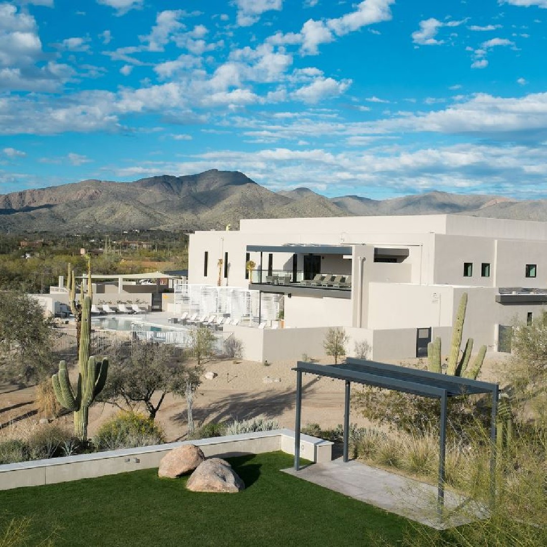 runwayGWCC's tweet photo. Stress doesn't stand a chance at @CIVANAresort. Offering a path to a healthier you, CIVANA offers daily sweat &amp; meditation, personal growth, outdoor adventures, &amp; more!

Bid on a 2-night stay at this fantastic resort Friday at #RunwaytoSuccess! Tickets ➡️ https://t.co/O0ZRyTLwzz https://t.co/EKkRY2jHQ9