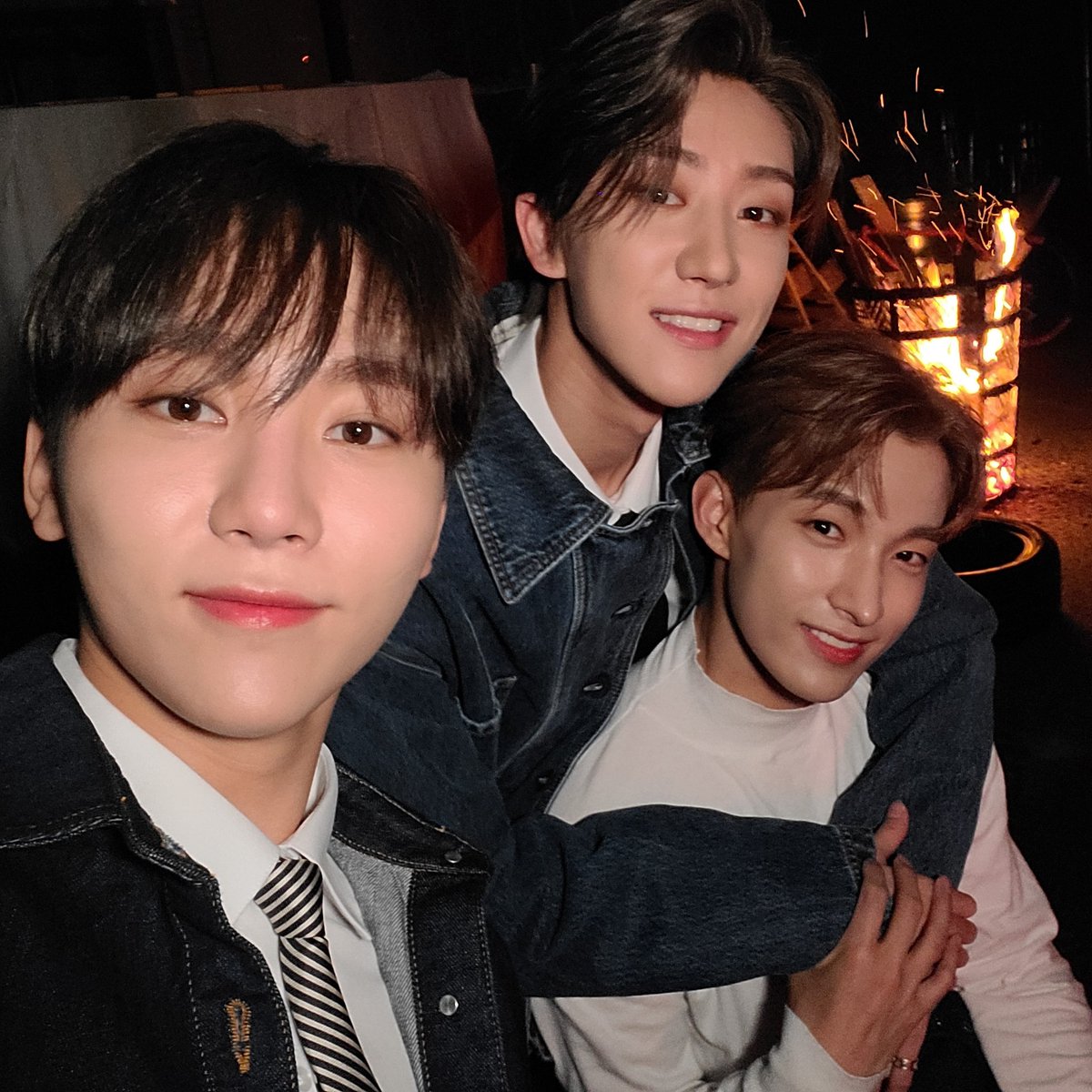 BamB017's tweet photo. 아타카 도겸이다아🥺🥺🥹 https://t.co/VowXVHkUdb