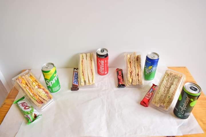 Cappulicious_pe's tweet photo. We got lunch covered today 😉
-Pre-packed scrumptious sandwiches 🥪
-Chilled refreshments 🥤
-Sweet Treats 🍫

📍3 Govan Mbeki Ave (Kwantu Towers) Port Elizabeth.
.
.
#cappulicious #coffee #coffeeshop  #coffeeingqeberha #foodinpe #heartymeals  #portelizabethsouthafrica #gqeberha https://t.co/gGZF3yysYk
