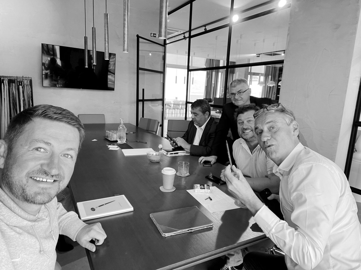 Some start to a Monday. TS ‘pipe dream’ is flying high! High Performance Centre Algarve 💥