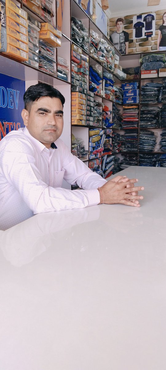 RanglalJat19's tweet photo. दीपावली की हार्दिक शुभकामनाएं।
यह मंगल पर्व आपके जीवन में अपार सुख-समृद्धि, उन्नति एवं खुशहाली लाए। https://t.co/1g2ZFv6AQ4