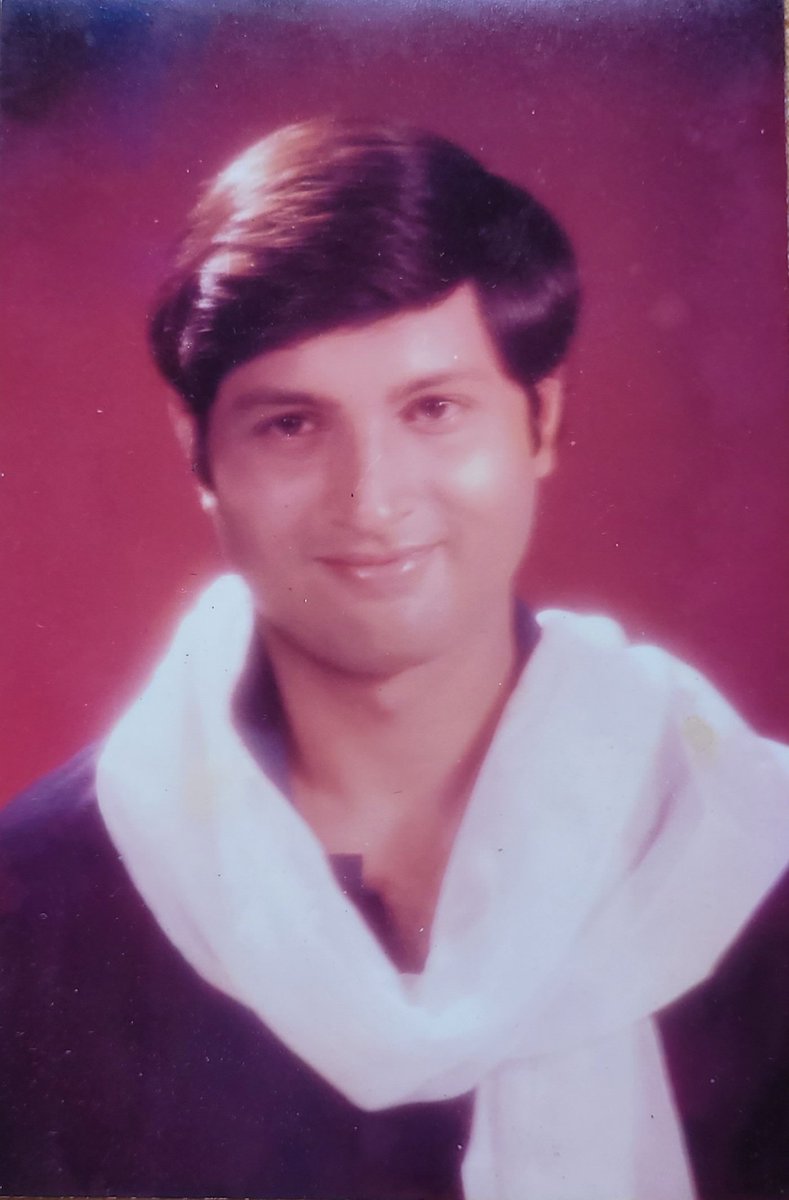 SANDEEPmohan_'s tweet image. #throwbackdiwali #actor #shrikrishna #arjun #actorslife #diwaliwishes

Wishing you ALL a very #Diwali2022 .
भगवान दीप नारायण से आप सबके स्वस्थ्य, समृद्ध,आनंदमय और भक्तिमय जीवन की मंगल कामना सहित दिपोत्सव की अनंत बधाई 🎊