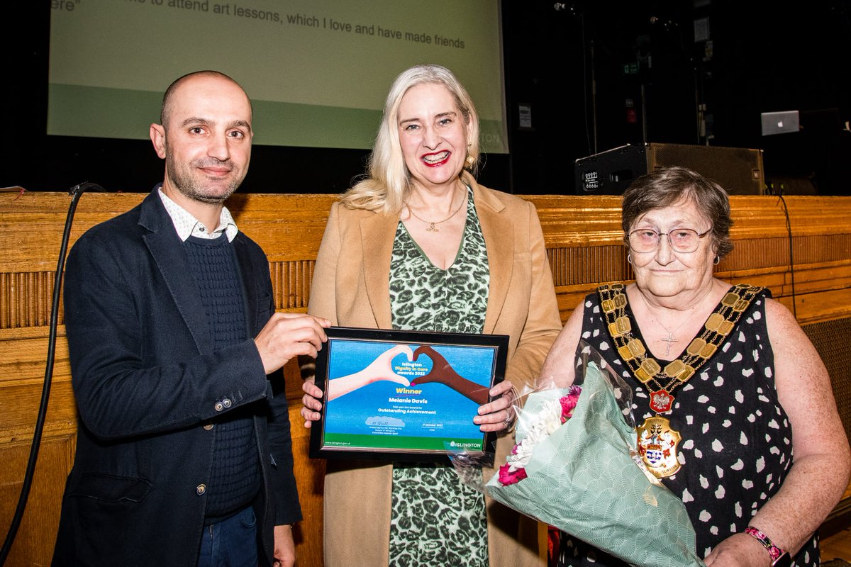 Congratulations to Melanie Davis of Change Grow Live's REST service for her Outstanding Achievement award at Islington's annual Dignity in Care awards
The press release for the full list of winners is here – islington.media/news/islington… 
 #IslingtonBC #changegrowlive <a href="/Melanie84410075/">Melanie Davis</a>