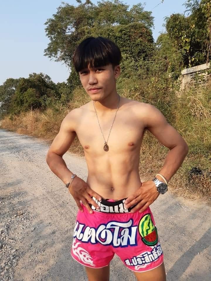 MorTelecomki's tweet photo. นักมวยมักขี้เงี่ยนน^^ https://t.co/GSXGQIcFdl