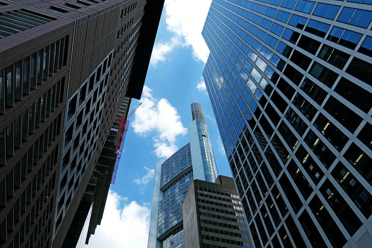 SagarIns's tweet photo. Maintenance to your commercial property may help you comply with health and safety regulations, reduce workplace injuries and avoid repair costs.

One of our team will be happy to discuss commercial property insurance with you today.

💻 https://t.co/AuOPj2mH3e
📞01282 858 285 https://t.co/8rBZpldaDM