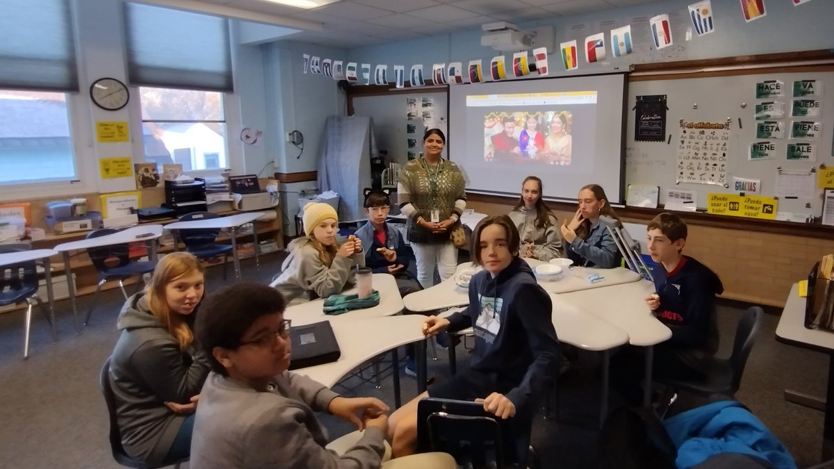 ProfeBeth2022's tweet photo. Happy Diwali! Grateful for my co-TA Sirisha who shared delicious food and traditions of this special holiday with our TA on Friday. They devoured the treats and were a rapt audience! #DiwaliCelebration https://t.co/5rQgQsH8GL