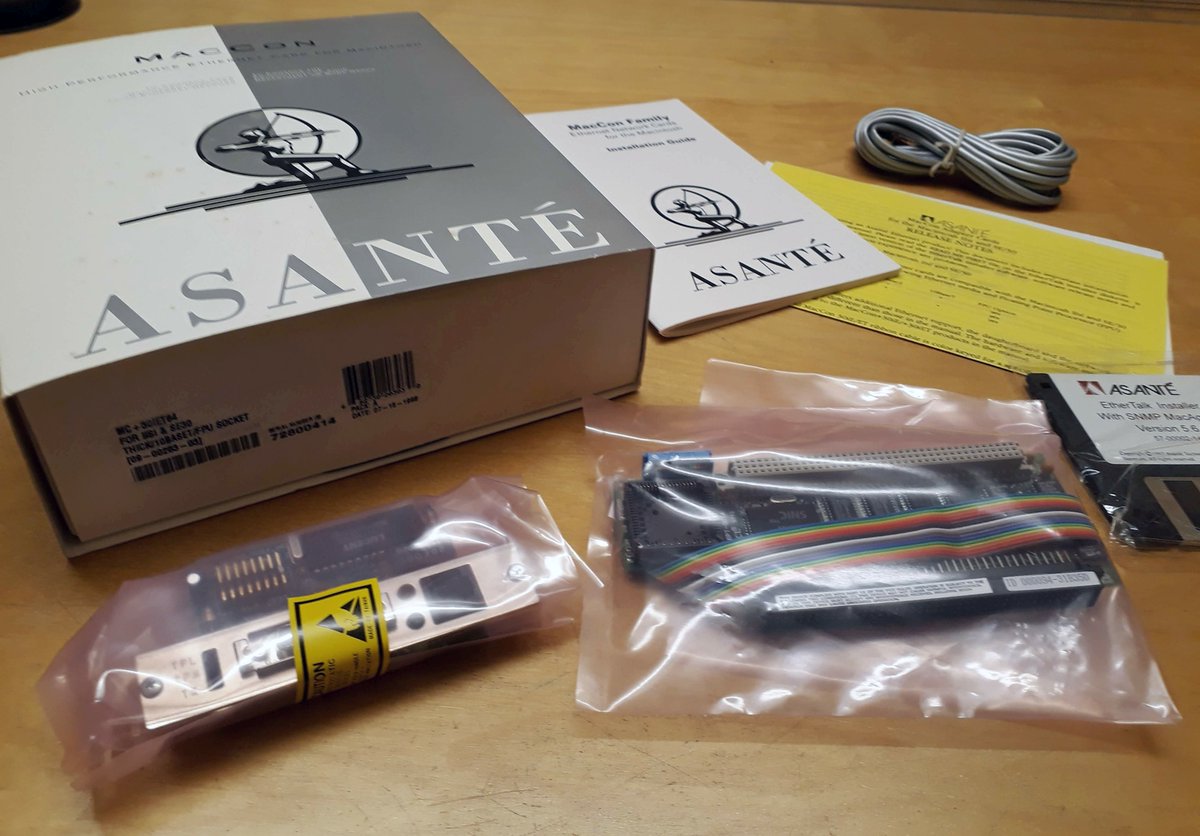 ComputerHeim's tweet photo. Eben beim Aufräumen gefunden... mal für meinen #Macintosh SE/30 besorgt und komplett vergessen. 🙄
Eine #Asante #MacCon MC+30IET64 Netzwerkkarte für Mac SE/30 und IIsi... Neu, komplett und OVP 🥳
Was soll ich damit machen... Einbauen oder bei eBay reinsetzen. 🤔 https://t.co/dk3Ma3ZqFk